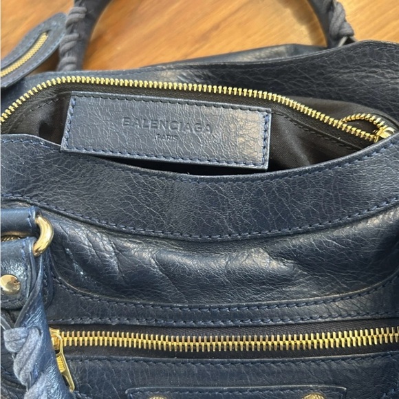 Vintage Balenciaga Cable leather tote in wry good condition $650.00 - Picture 6 of 8